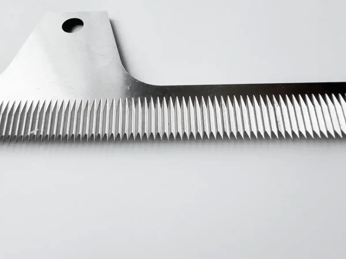 dkecutter wear sharp serrated gal 3 dkecutter wear sharp serrated gal 3