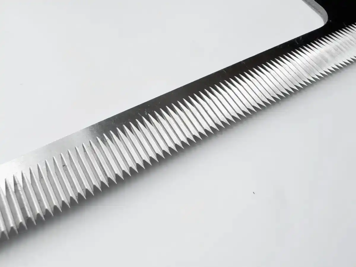 dkecutter wear sharp serrated gal 4 dkecutter wear sharp serrated gal 4